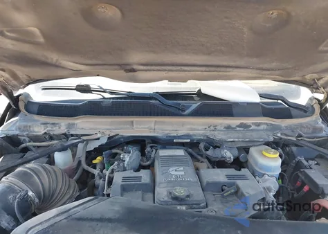 2022 Ram 2500 Limited Longhorn 4X4 6'4 Box from USA, damaged, VIN 3C6UR5GL8NG183596